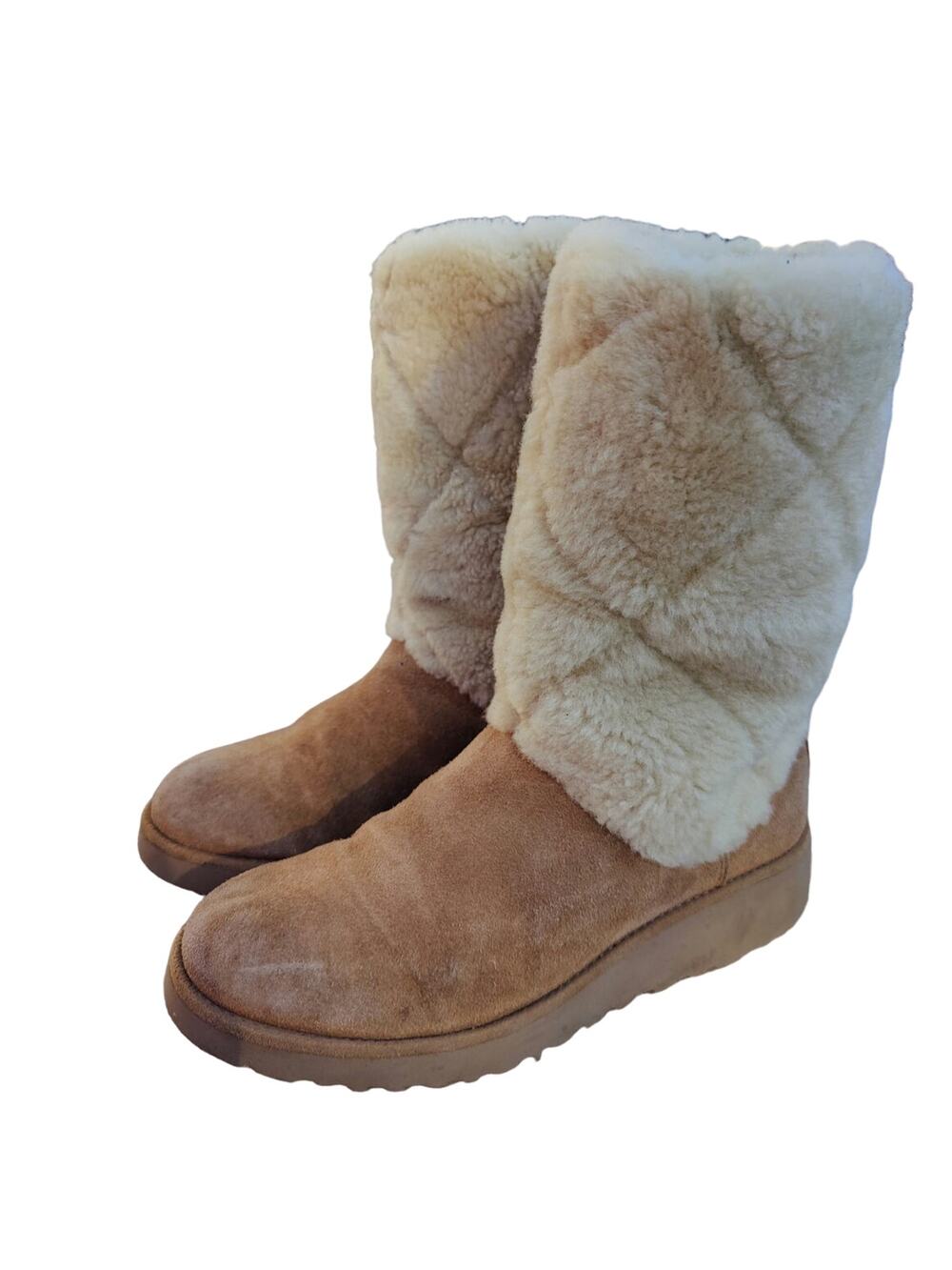 Vintage Tan UGG furry boots sz 6